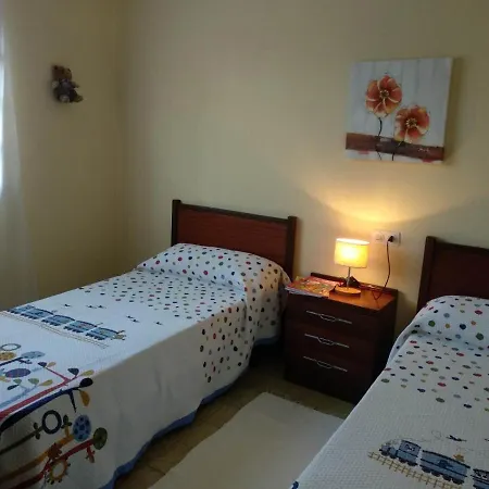 Casa Playa Montalvo Alta Con Piscina Apartmán Pontevedra